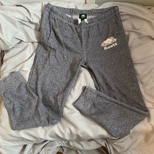 Roots jogging pants